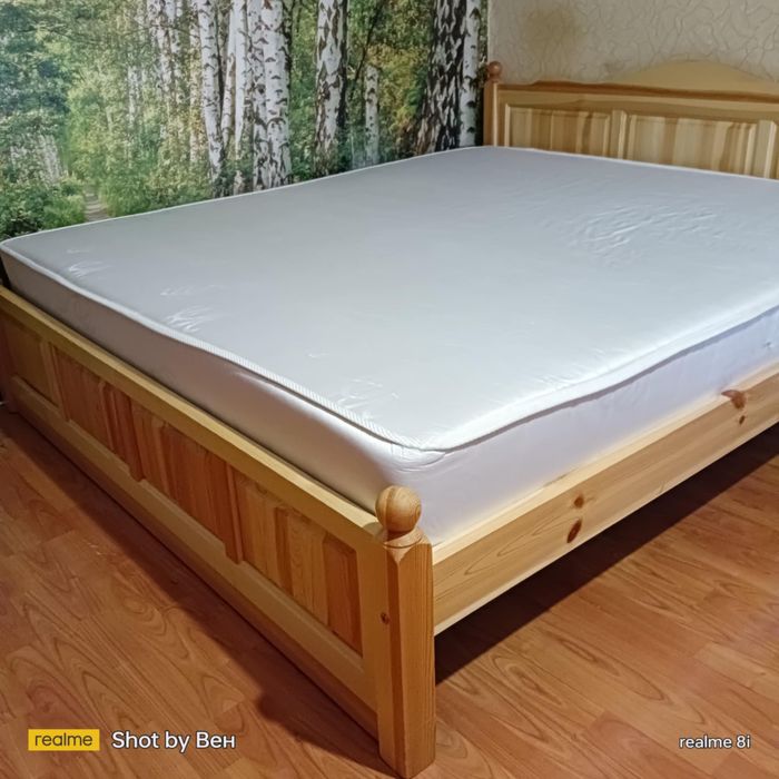 Легло  165/185 и две подматрачни рамки