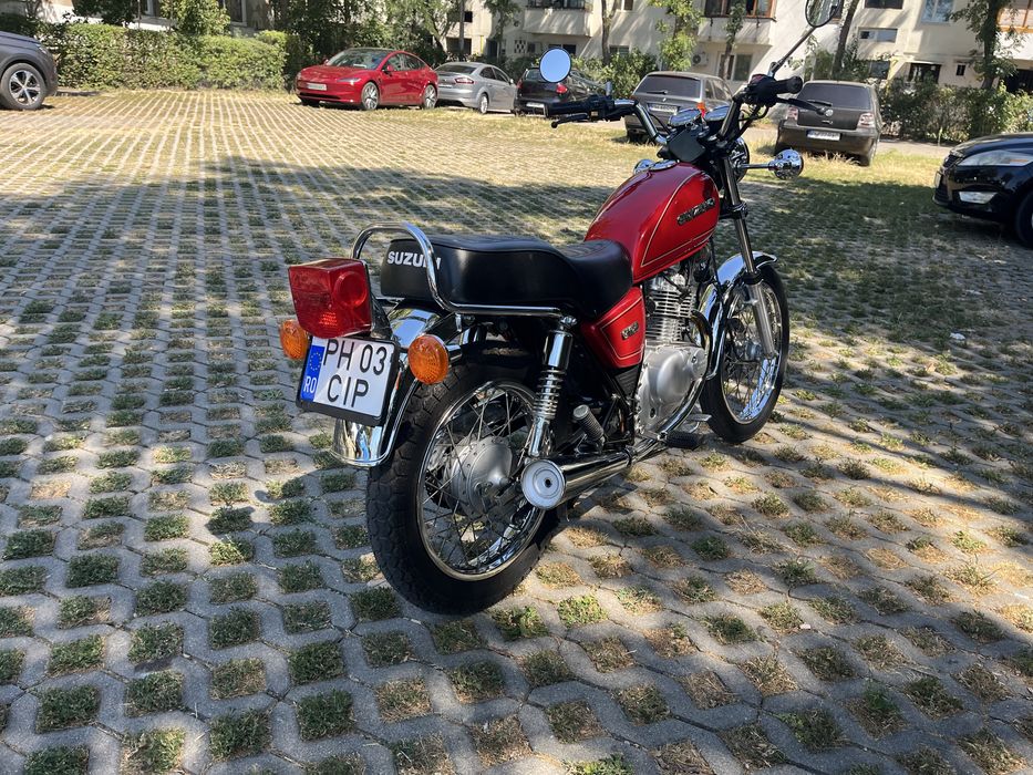 Vand Suzuki gn 125 cu 11.000 km