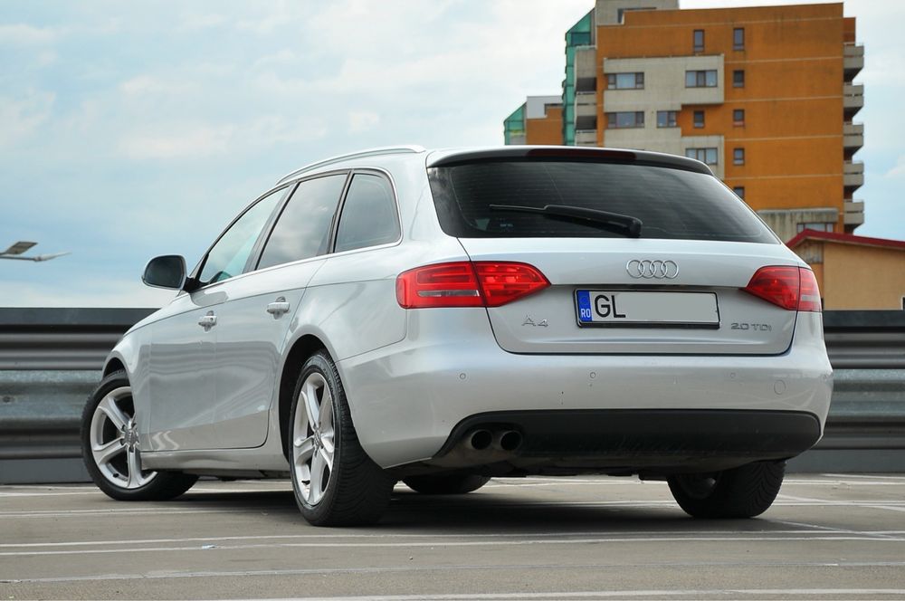 Audi A4 2.0TDi 143CP Break/Full Led/Dublu Climatronic/