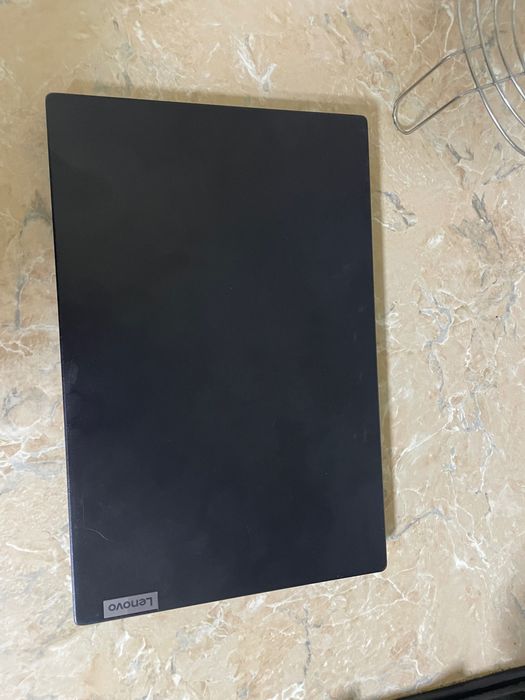 Laptop Lenovo V15 g2