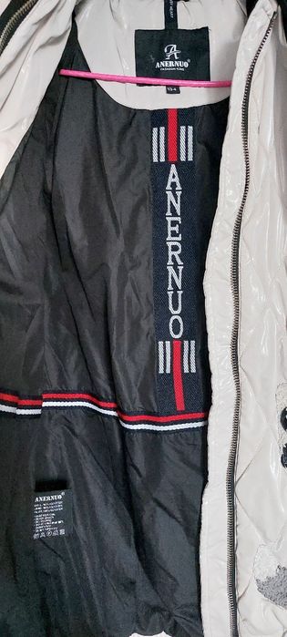 Демисезонная куртка на девочку