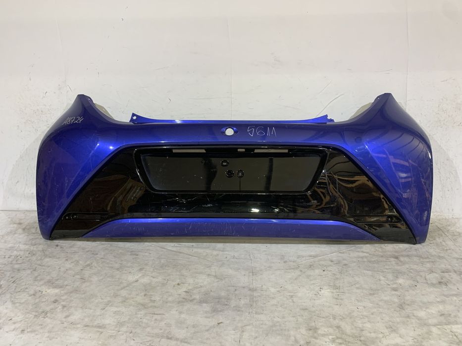 Bara spate Toyota Aygo, 2014, 2015, 2016, 2017, 2018, 2019, 2020, cod origine OE 52159-0H061, in stare foarte buna.