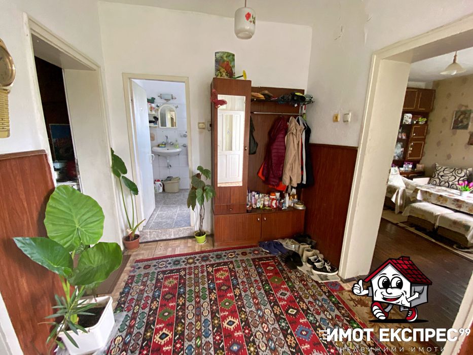 Продава се Къща в с. Златовръх, Област Пловдив - 77 кв.м за 662 €/кв.м - Снимка #10