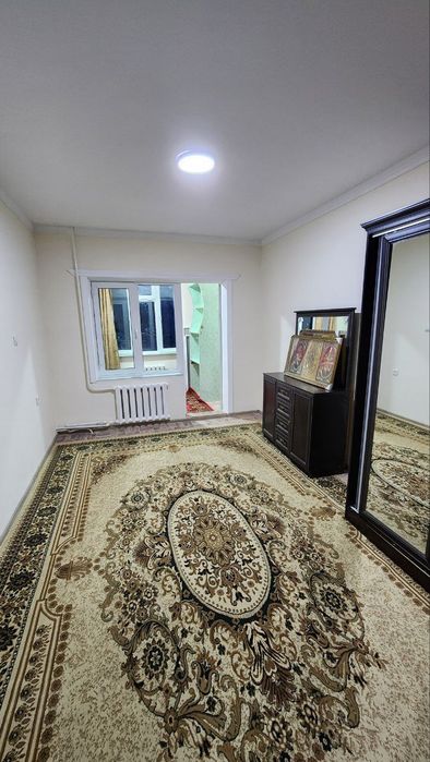 Yunsobod 10 kv 2/2/5/61 kv 2*3 balkon 2 ta meb tex bn qoladi srochniy