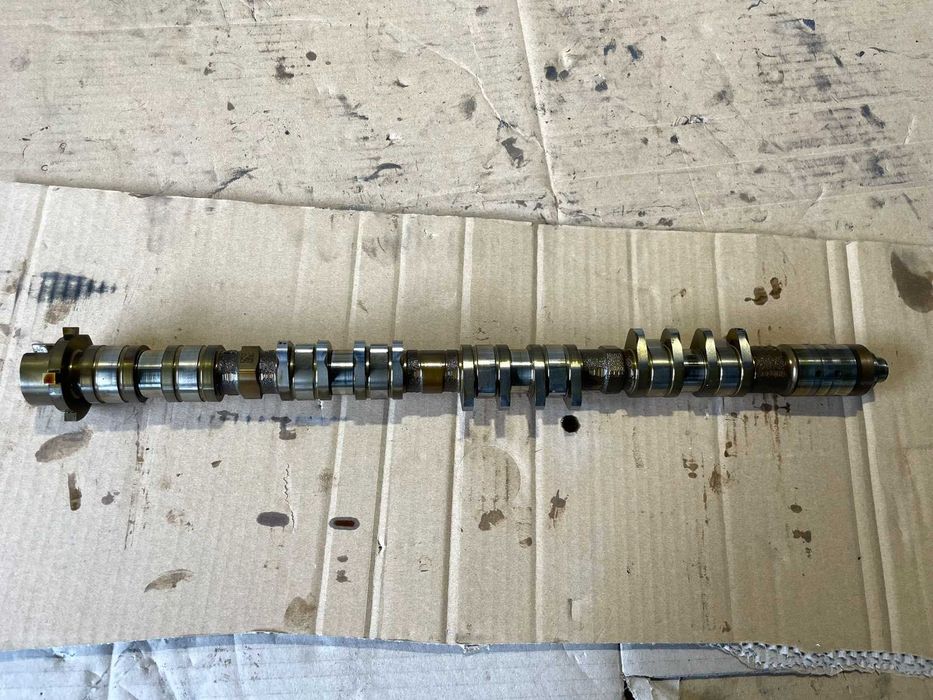 Всмукателен Разпределителен Вал Десен Porsche Cayenne 957 4,8 V8