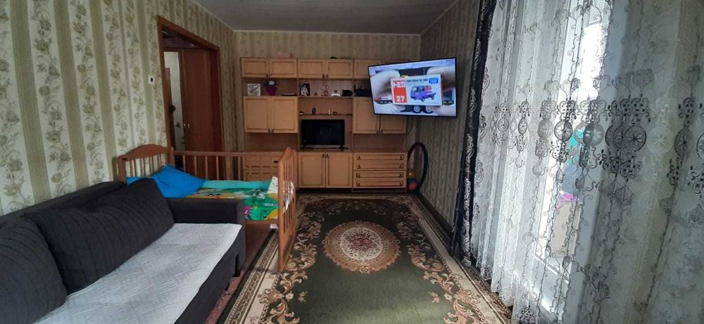 Продам 2 комнатную квартиру, 19 микрорайон