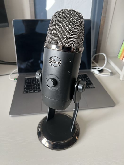 Vând Microfon Blue Yeti X
