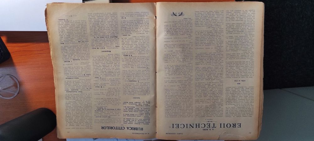 Vând album de reviste din anul 1930