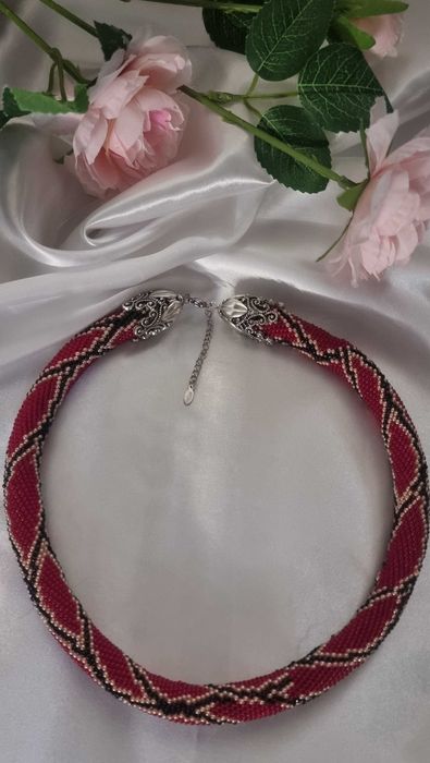 мъниста декорация