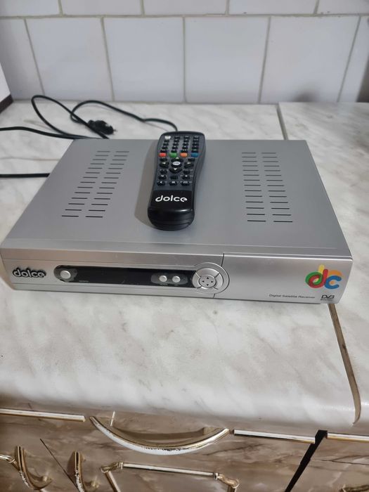 Vând Digital Satellite Receiver Dolce