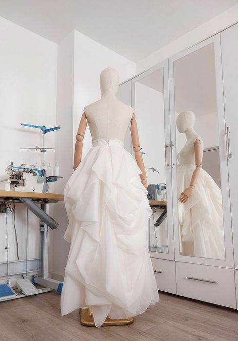 Асиметрична сватбена пола Драпирана Булчинска рокля Бален тоалет