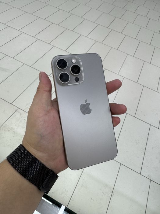 айфон 15 промакс