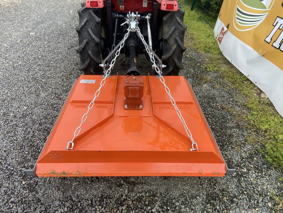Tractor japonez Yanmar F200, 4x4, 20cp,  + tocator vegetatie