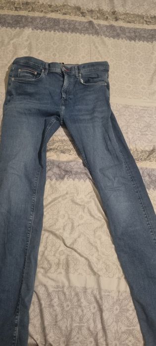 Blugi Tommy Hilfiger
