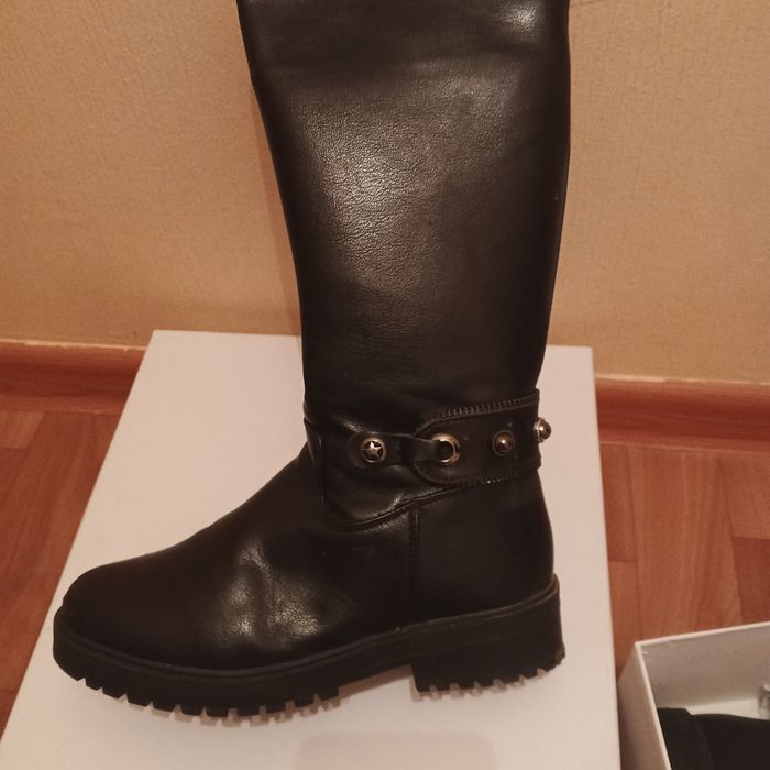 Сапоги  кожанные