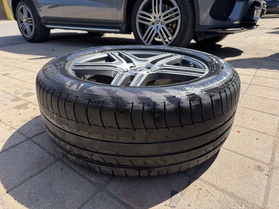 Michelin 275/50/20