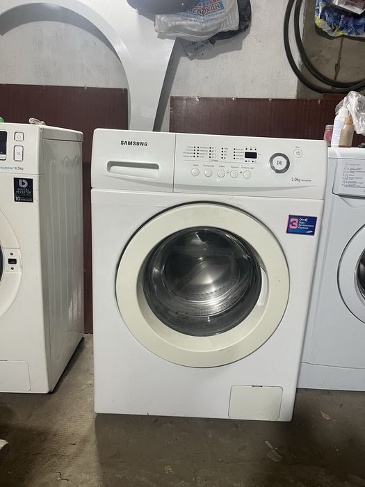 Стиральная машина Samsung 5kg.