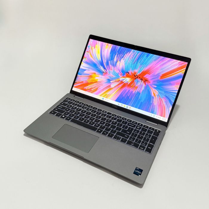 DELL Precision 3580/15,6” Touch/i5-1350p/16GB DDR5/512GB NVMe