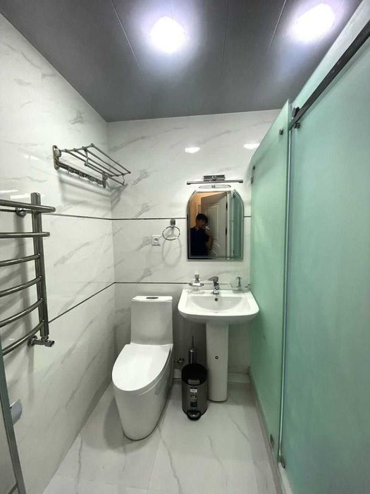 Сдаётся квартира в центре города Аерапорт, срочно. В люкс состоянии.