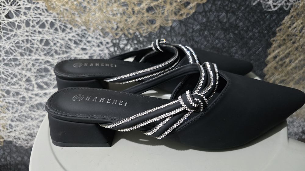 Распродажа стильной обуви