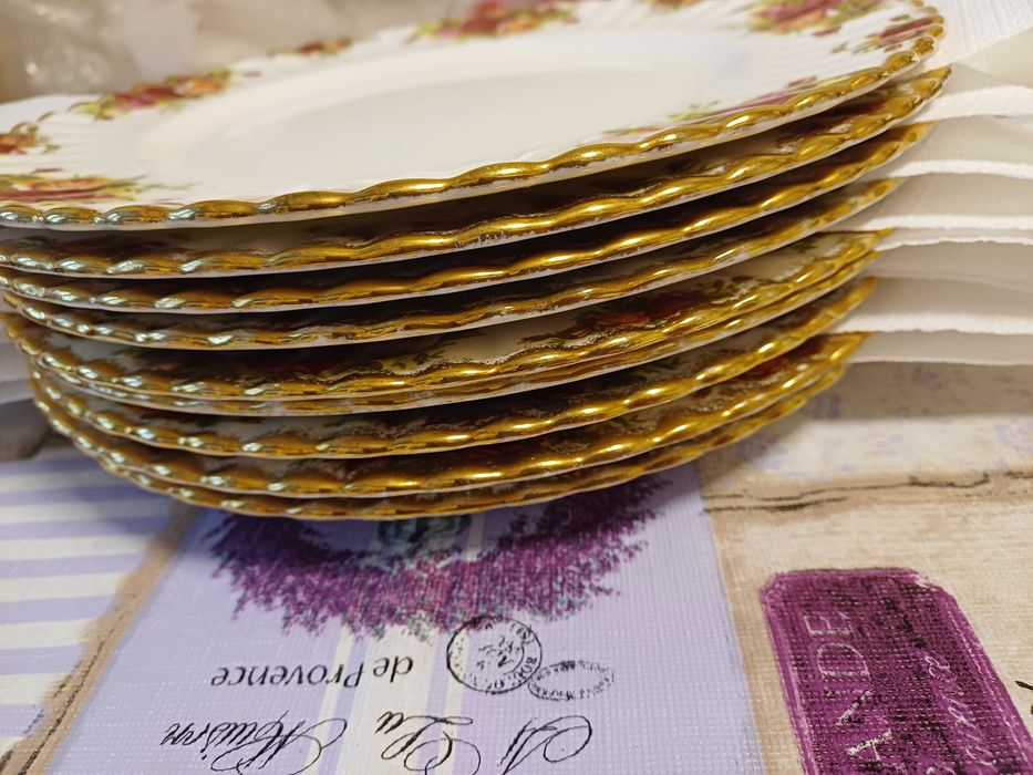 Royal Albert Old Country Roses чинии големи за основно 26 см.