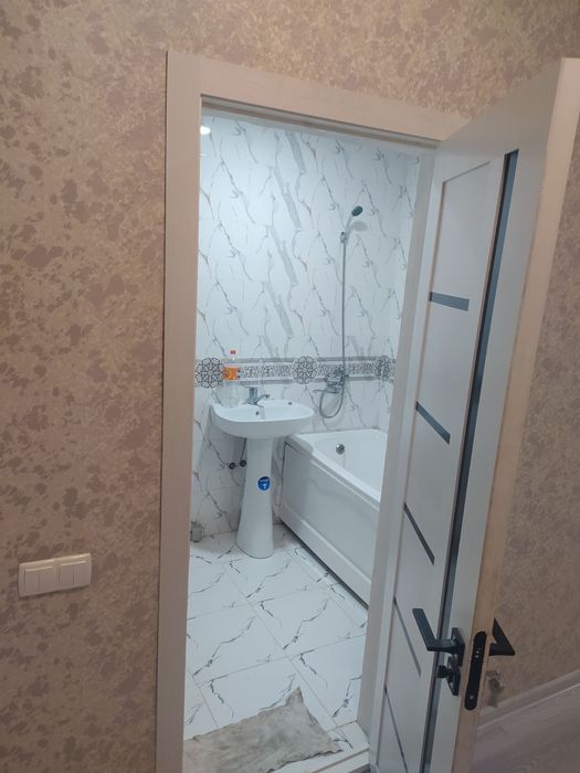 Jahon tillari univerga yaqin. Arenda kvartira Chilonzor 14 kvartal