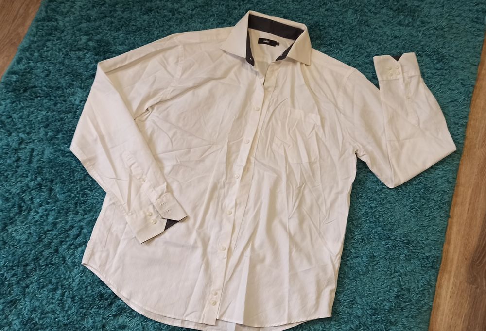 Мъжки ризи размер М/Л