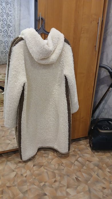 Шубка .дубленка тонкая.20000