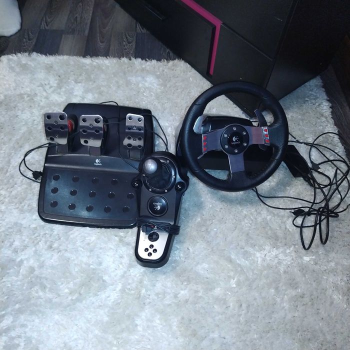 Волан с педали и скорости Logitech G27 racing