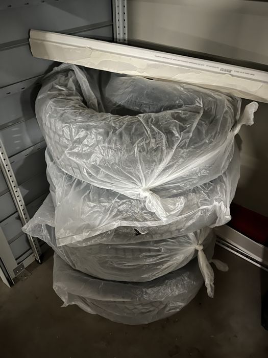 Комплект зимних шин Attar W01