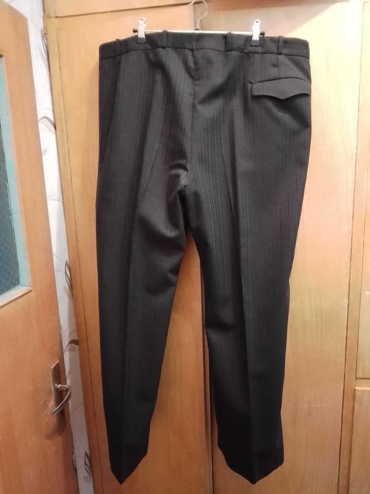 Мъжки костюм НОВ