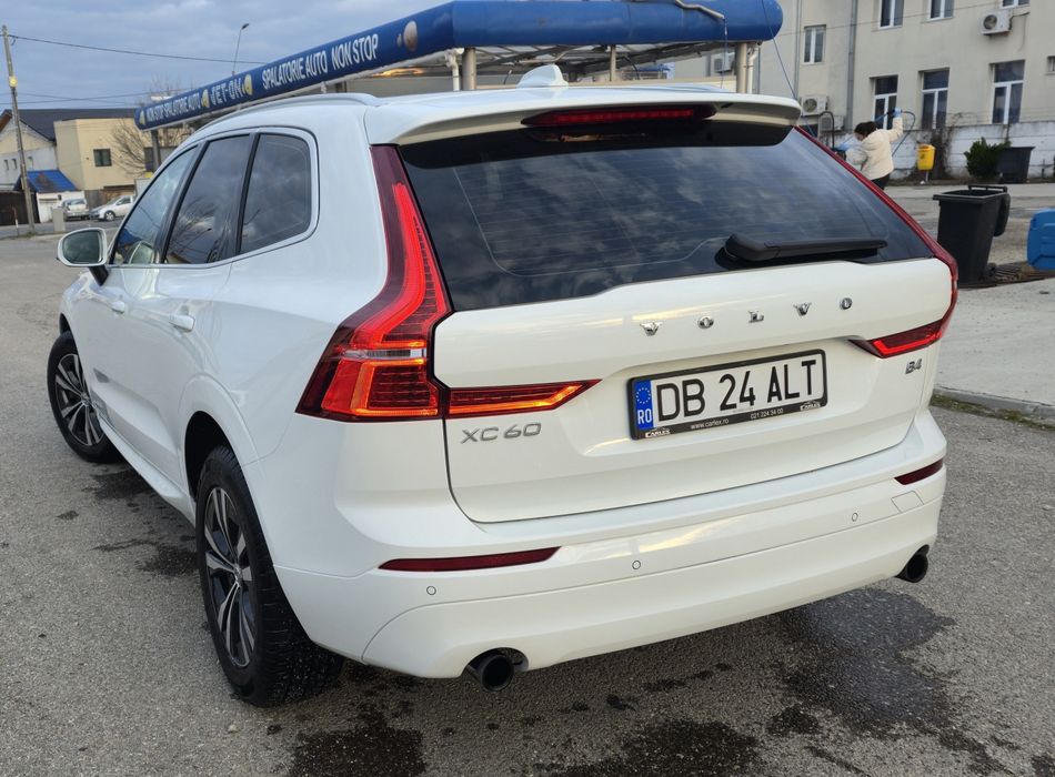 VOLVO XC60 2021 — imagine 5