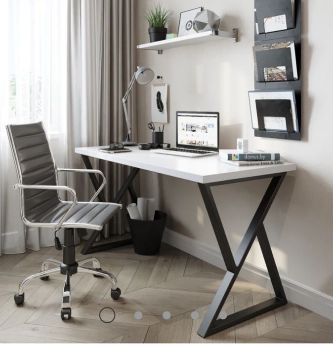 Стол компьютерный