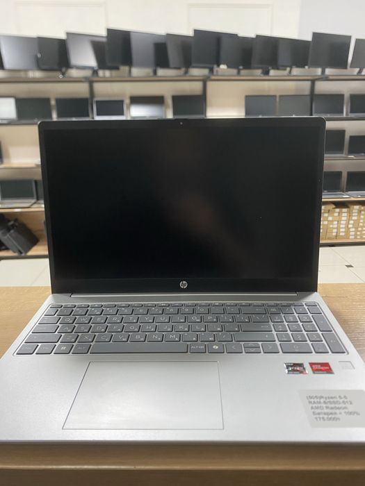 Ноутбук HP Ryzen 5-5/RAM8/SSD512/Radeon Graphics