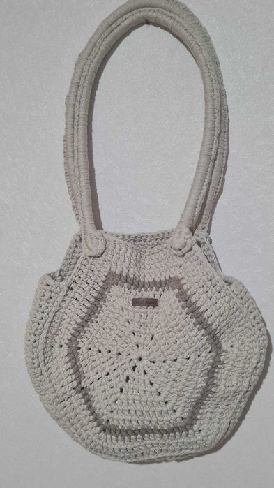 Плетена чанта: Ръчно изработени чанти