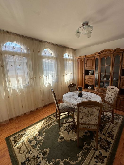 Casa de vanzare in Stei, str. Crisului