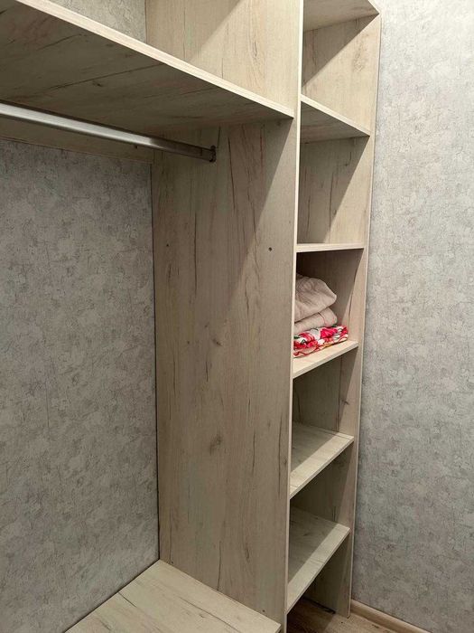 продам 1 комн квартиру на Береке