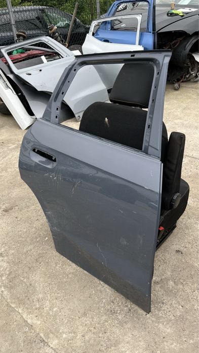 Задна дясна и задна лява и предна лява врата BMW X1 U11 2022-
