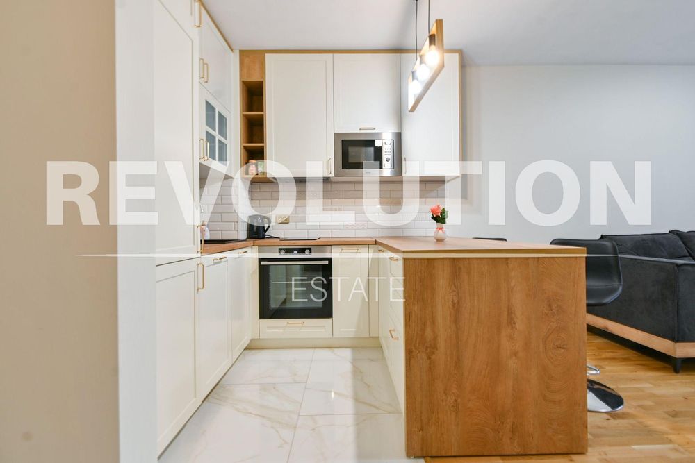 Дава се под наем Двустаен апартамент в София, Банишора - 65 кв.м за 797.64 € - Снимка #4