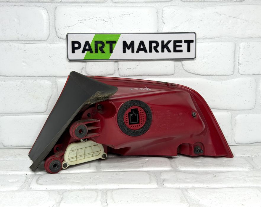 Ляв външен стоп AUDI A7 4G 4G8945095A