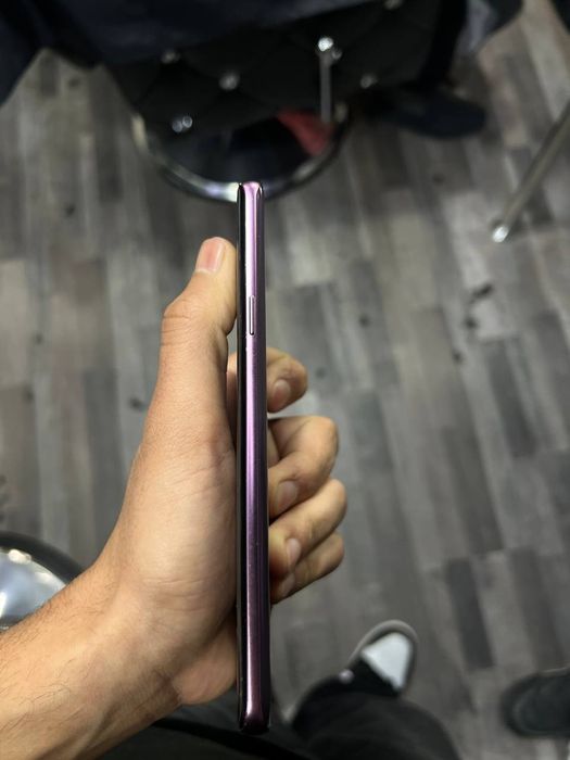 Samsung s9+ 64/6gb