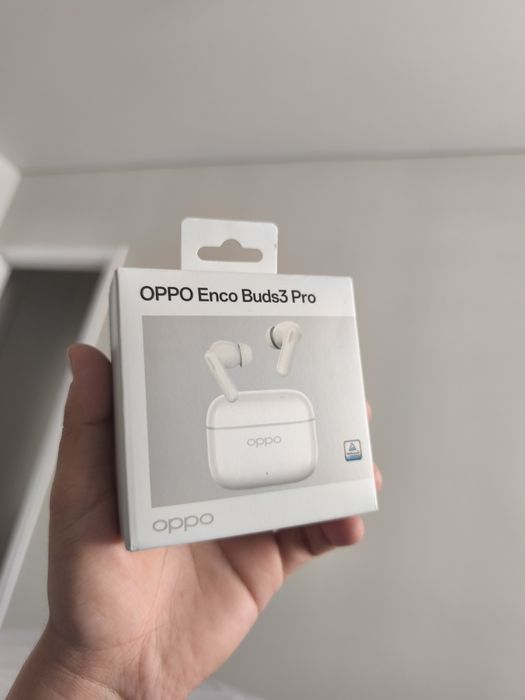 Наушники Oppo Enco Buds 3 Pro