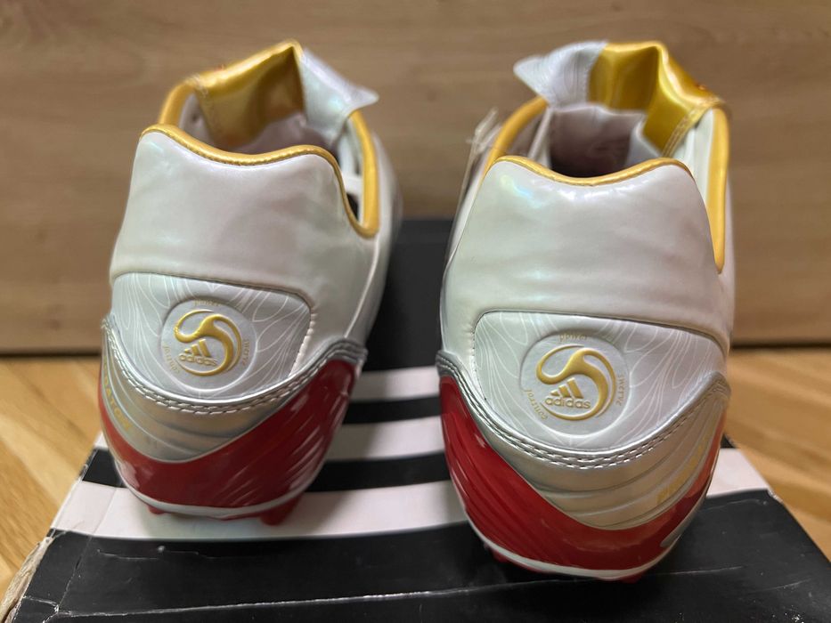 adidas ABSOLADO PS бутонки ,калеври ,футболни обувки номер 45,5