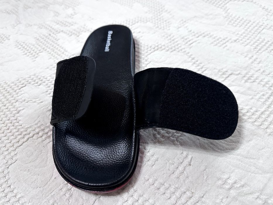 Мужской тапочка CHICAGO BULLS NEW