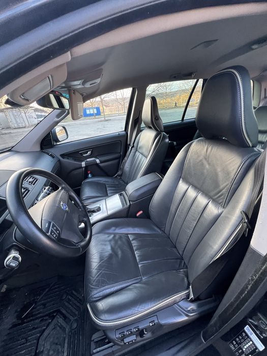 Volvo XC90 D5 AWD / EURO 5 / 7 locuri