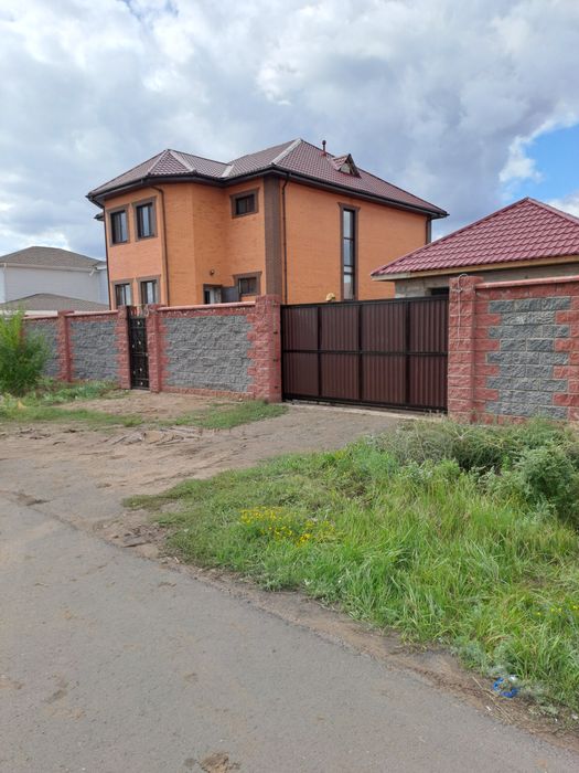 продам коттедж м-н Уркер