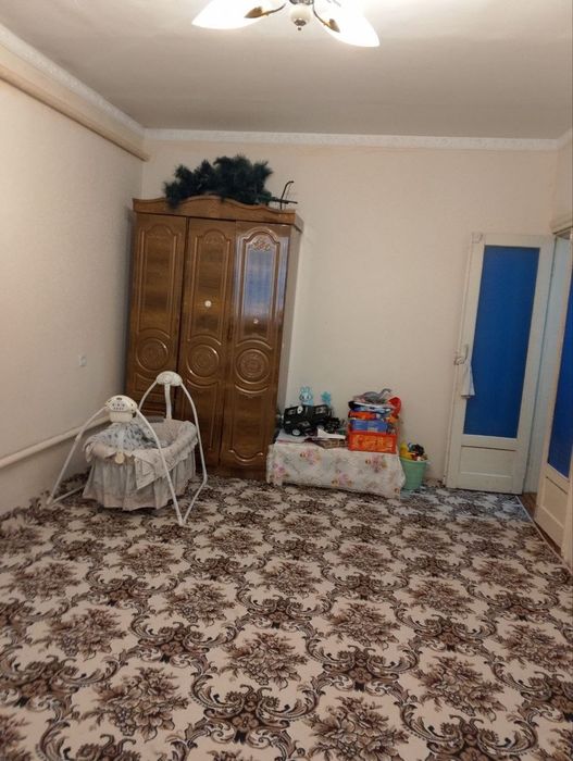 Buxoro shaxar ayraport yakinida 2 xonali kvartira sotiladi