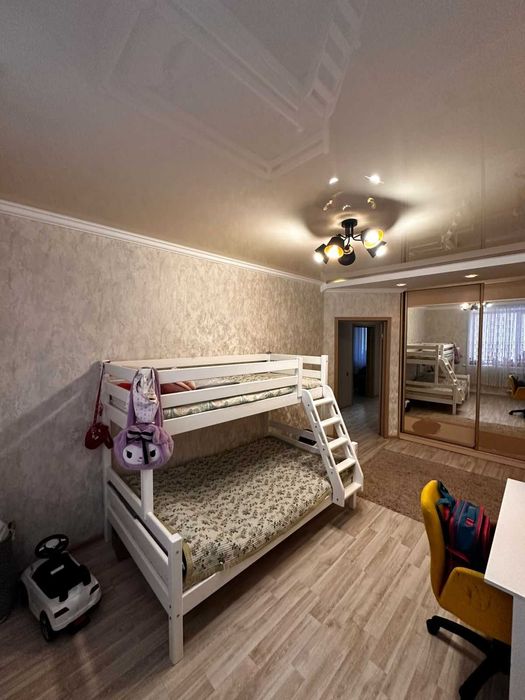 Продам 3-х комн, 84 кв.м., 20-ый мкрн