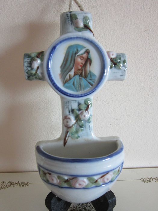 cadou rar Madonna Maria Holy Water pt.apa sfintita  Franta 1980