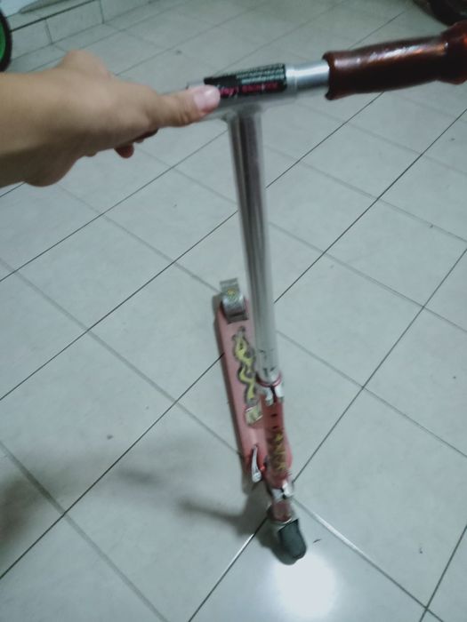 самокат но руль плохой